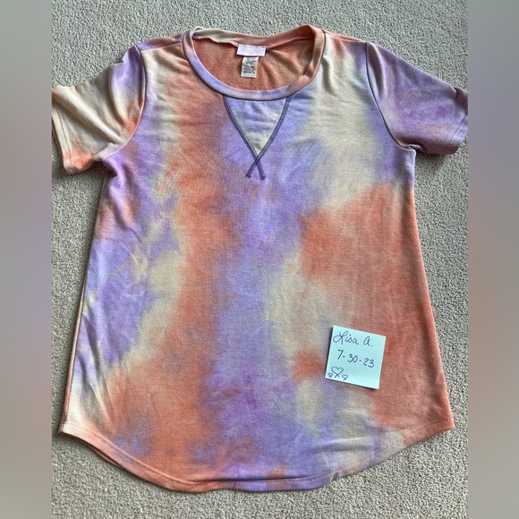 Pink Lily Top - Picture 1 of 3